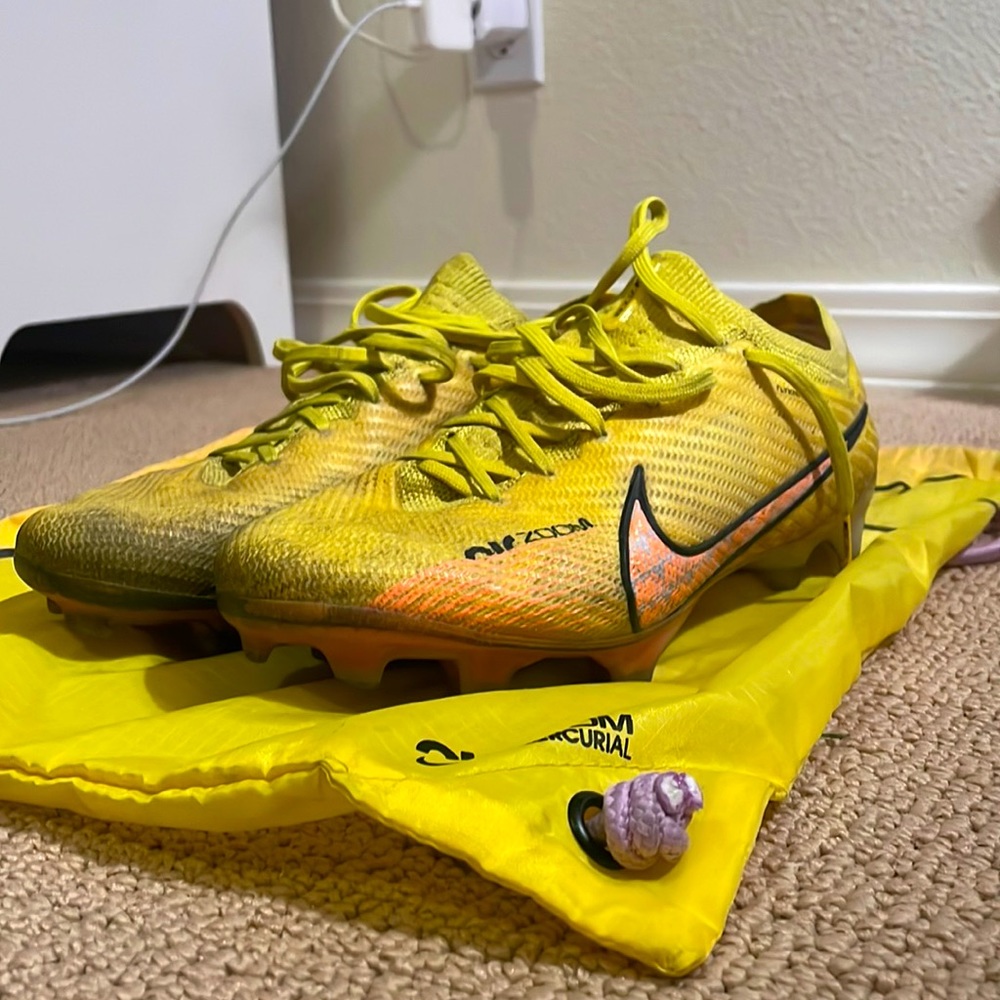 Nike Mercurial Vapor 15 Air zoom: Yellow
